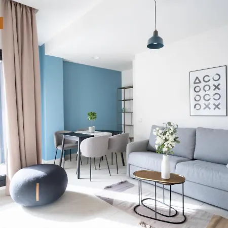 Limehome Calle Torcuato Luca De Tena - Digital Access إشبيلية