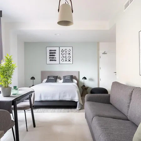 شقة فندقية Limehome Calle Torcuato Luca De Tena - Digital Access