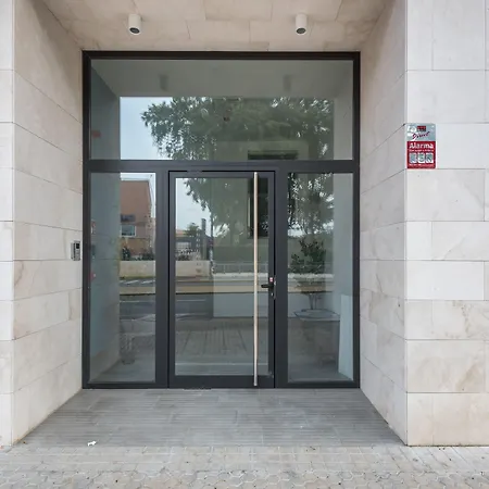 Limehome Calle Torcuato Luca De Tena - Digital Access Apart-hotel