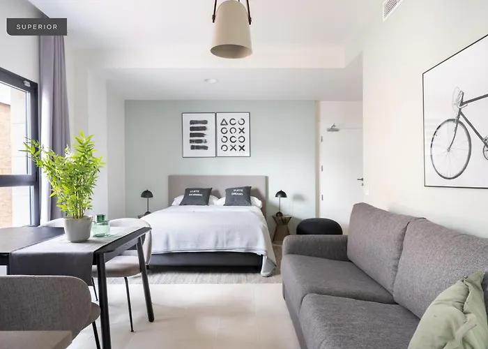 Aparthotel Limehome Calle Torcuato Luca De Tena - Digital Access